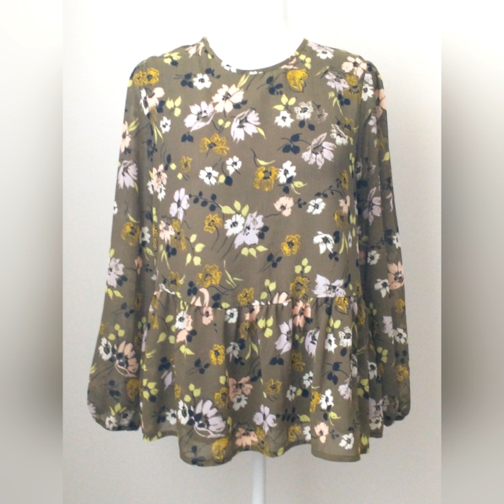 Madewell green floral peplum hem top XS